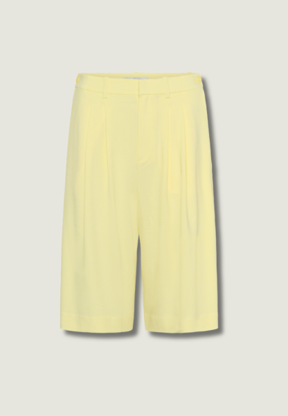 GESTUZ Cia HW Shorts | Wax Yellow