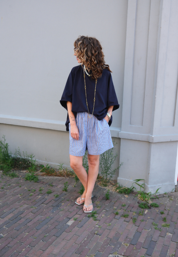 FRENKIE Oversized Shirt | Navy