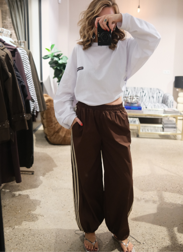 FRENKIE Trackpants | Brown